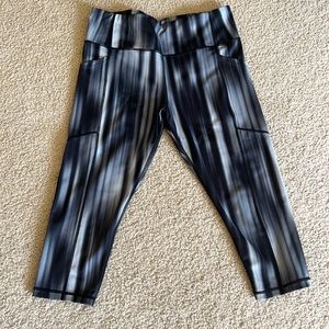 KIAVA Capri Leggings